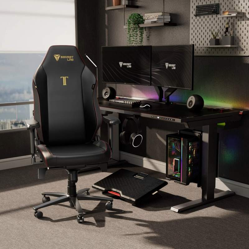 Secretlab Facebook ad