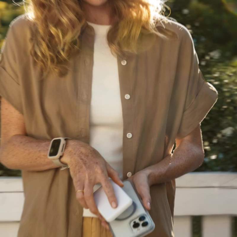 OtterBox Facebook ad