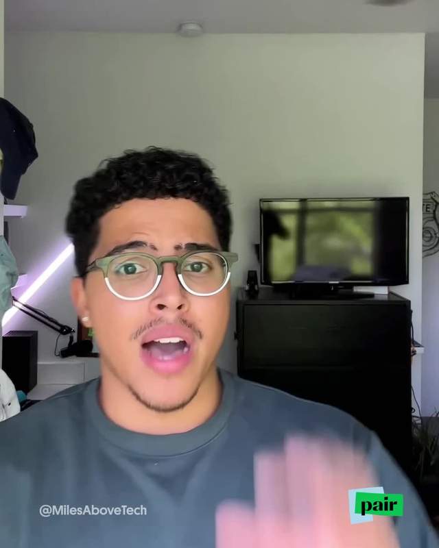 Pair Eyewear Facebook ad